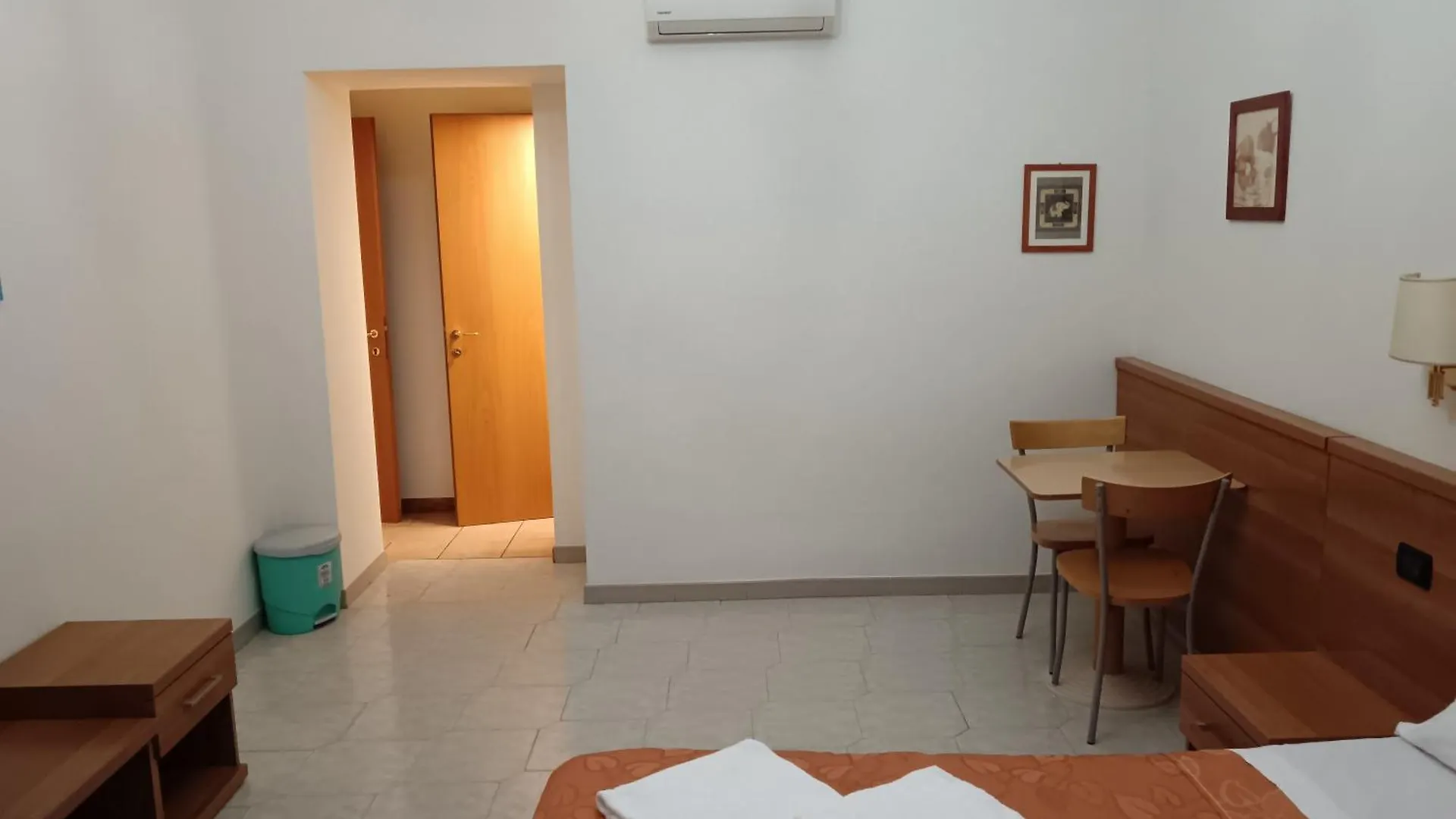 Appartamento Privato Simone Rom 0*,
